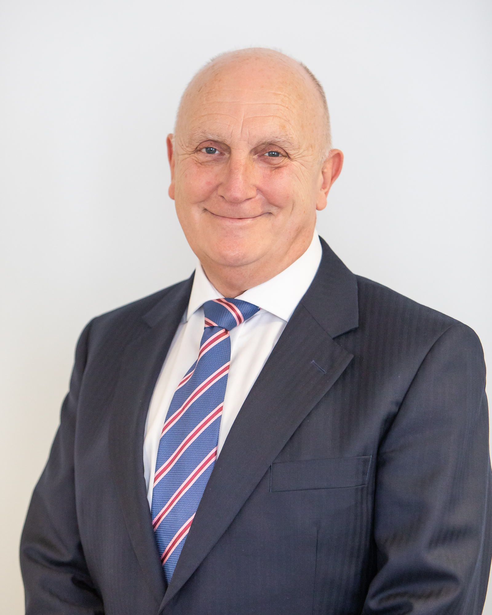 Stephen Phipson headshot