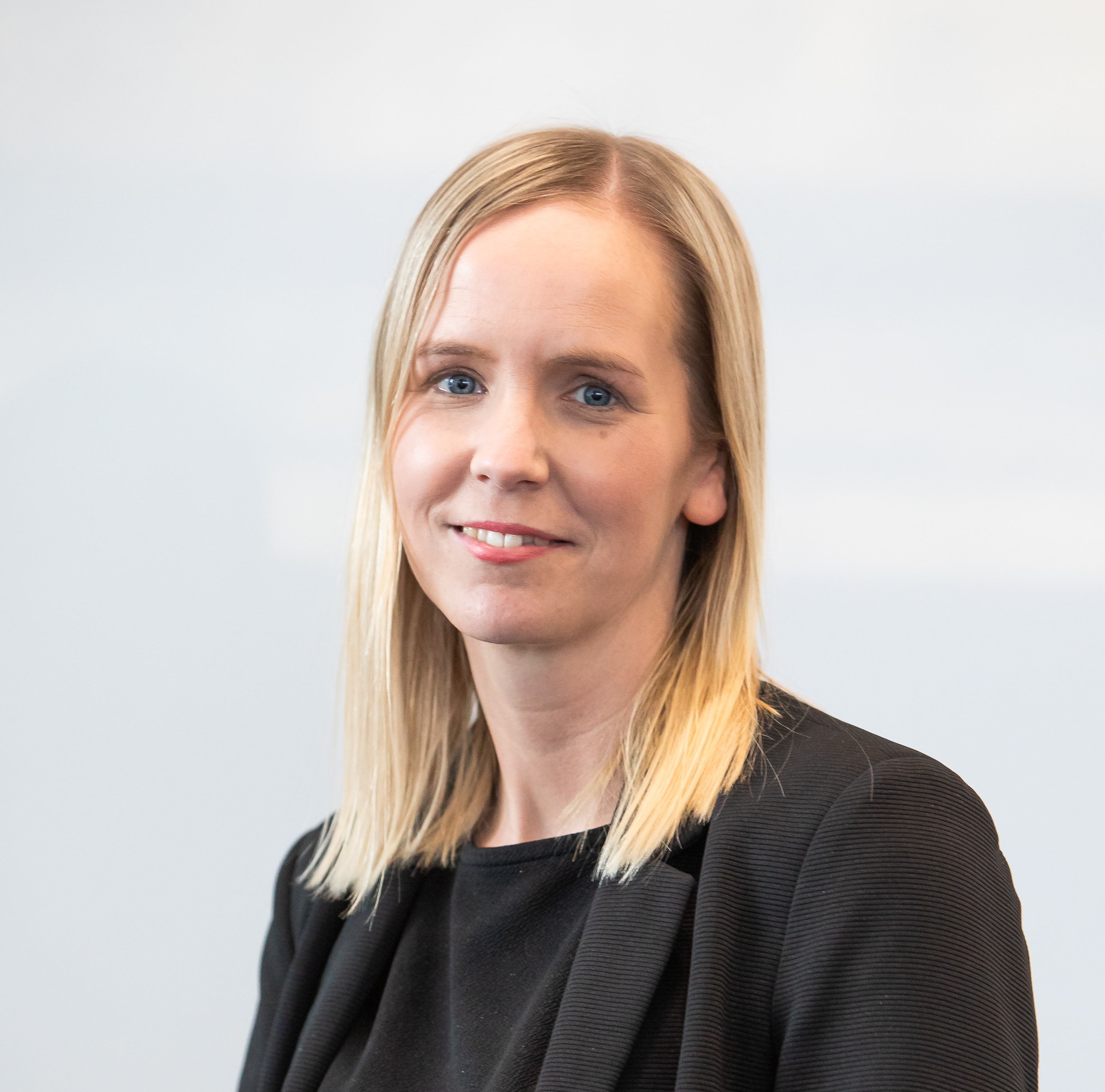 Verity Davidge headshot cropped