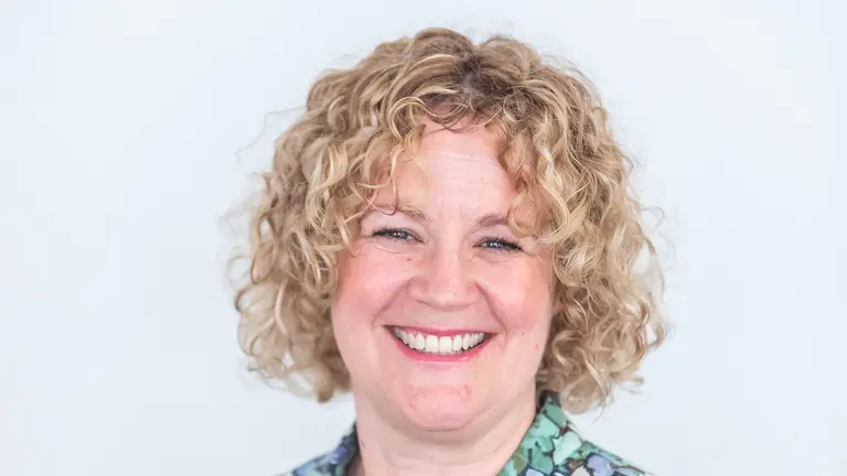 Louise Harry board v2