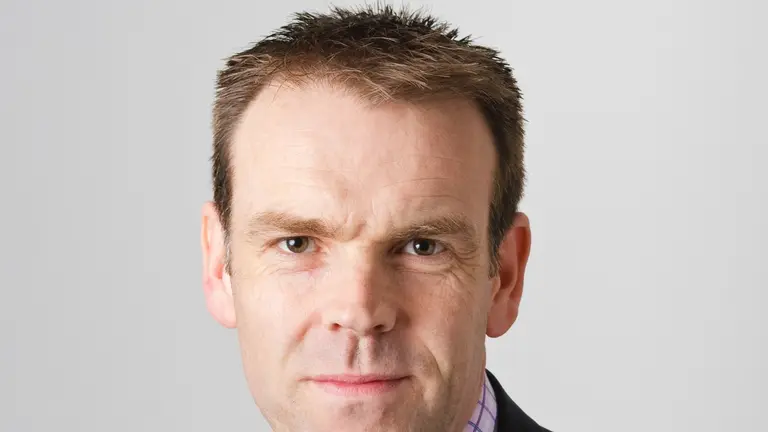 Gareth Stace Headshot